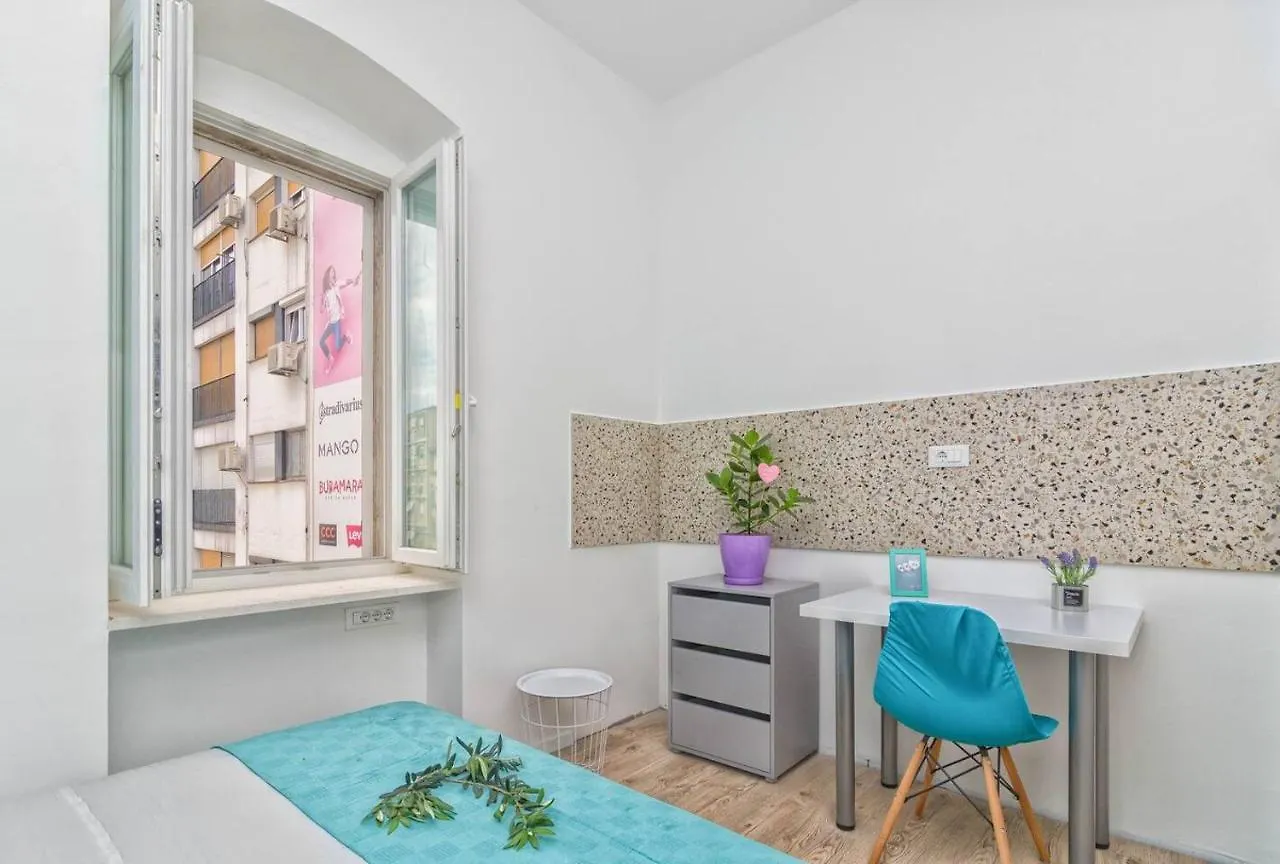 Apartment Style Room Freedom Split Croatia